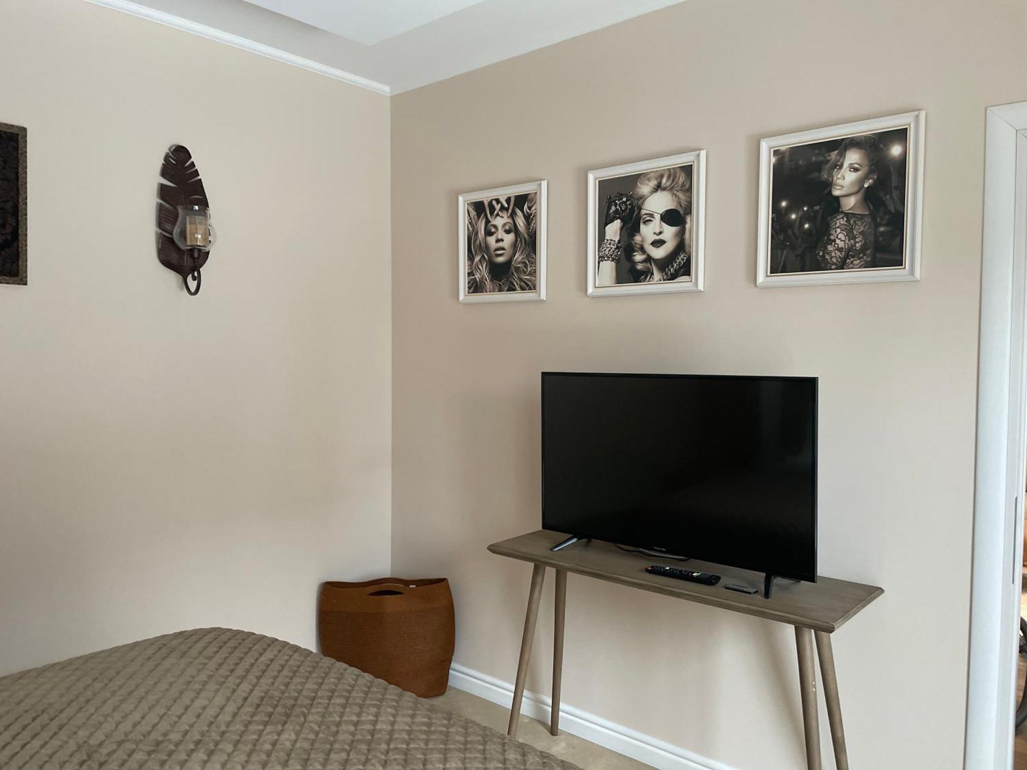 Doublel Studios Bacău Buitenkant foto